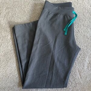 Figs Livingston Basic Scrub Pants - Graphite, Size Medium